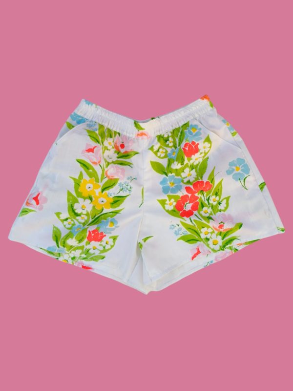 Pantalón corto flores (pieza única M/L) - Image 6