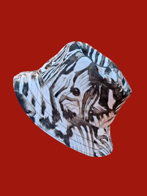 gorro pescador cebra