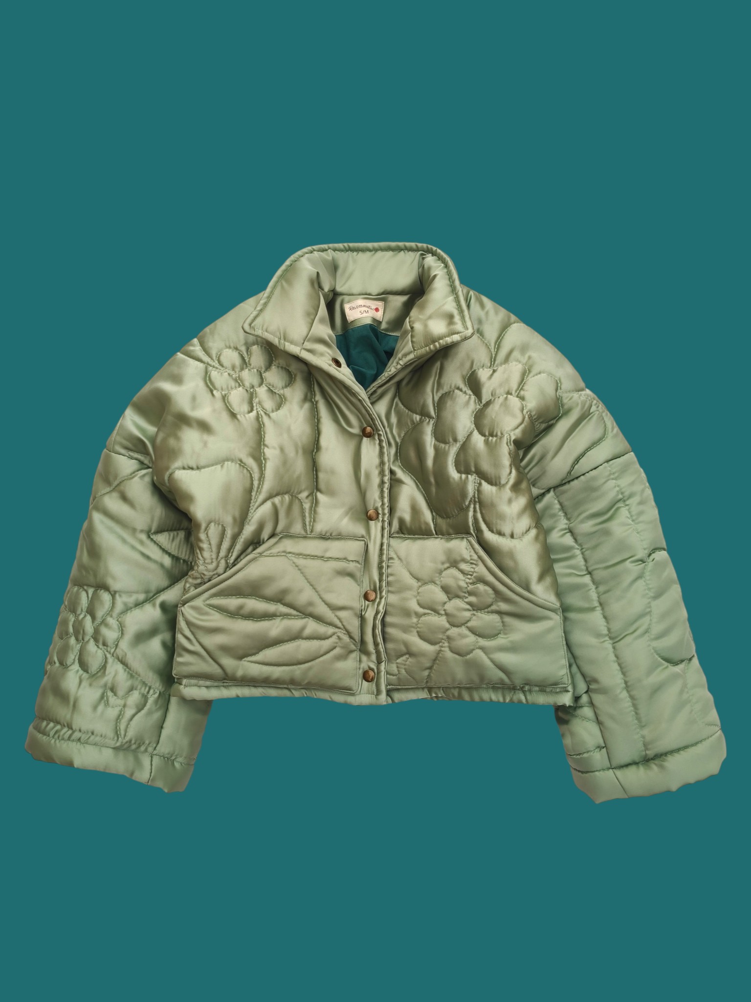 Chaqueta acolchada upcycling flores bordadas S/M - Imagen 3