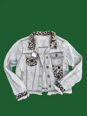Chaqueta customizada gris